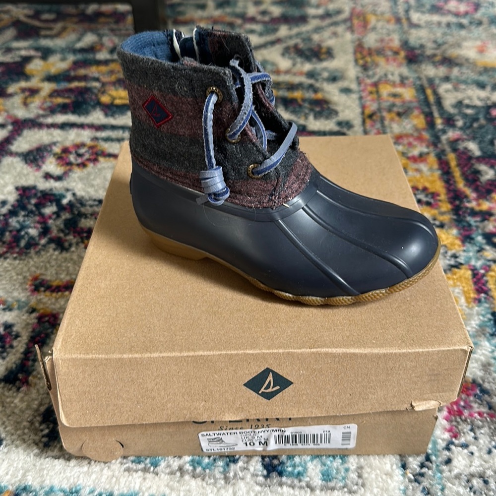 Sperry Saltwater Boot Size 10M
